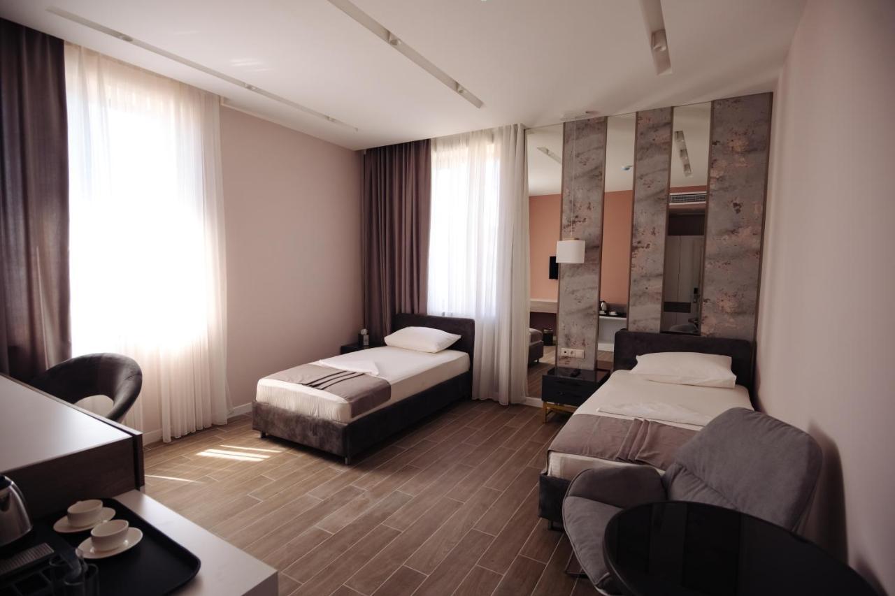 Gs Premium Hotel Yerevan Exterior photo