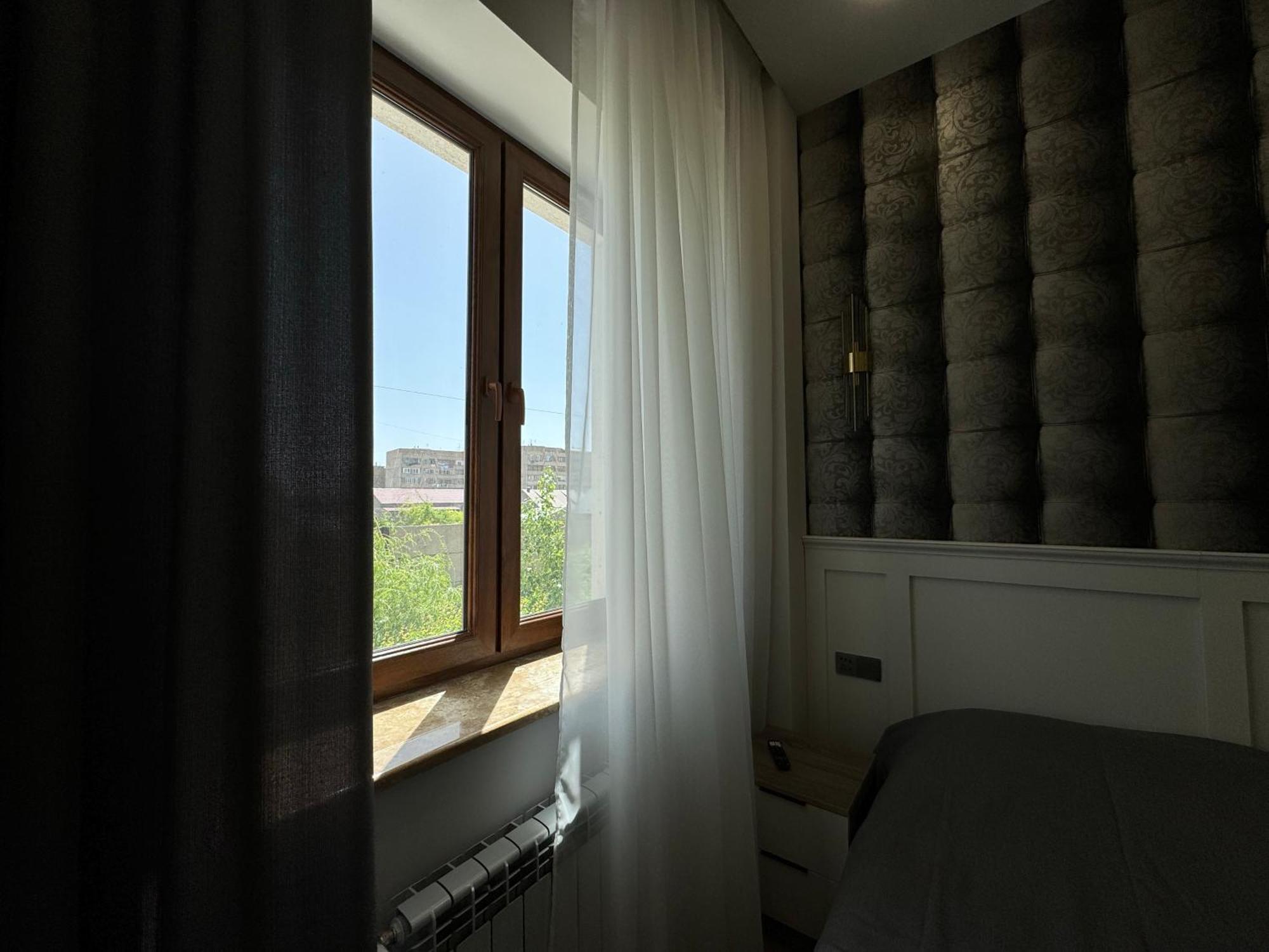 Gs Premium Hotel Yerevan Exterior photo